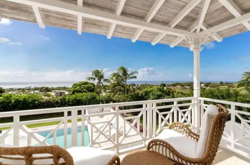 Purple Haze - Infinity Pool Holiday Home Minutes From The Island'S Best Beaches Сент-Джеймс Экстерьер фото